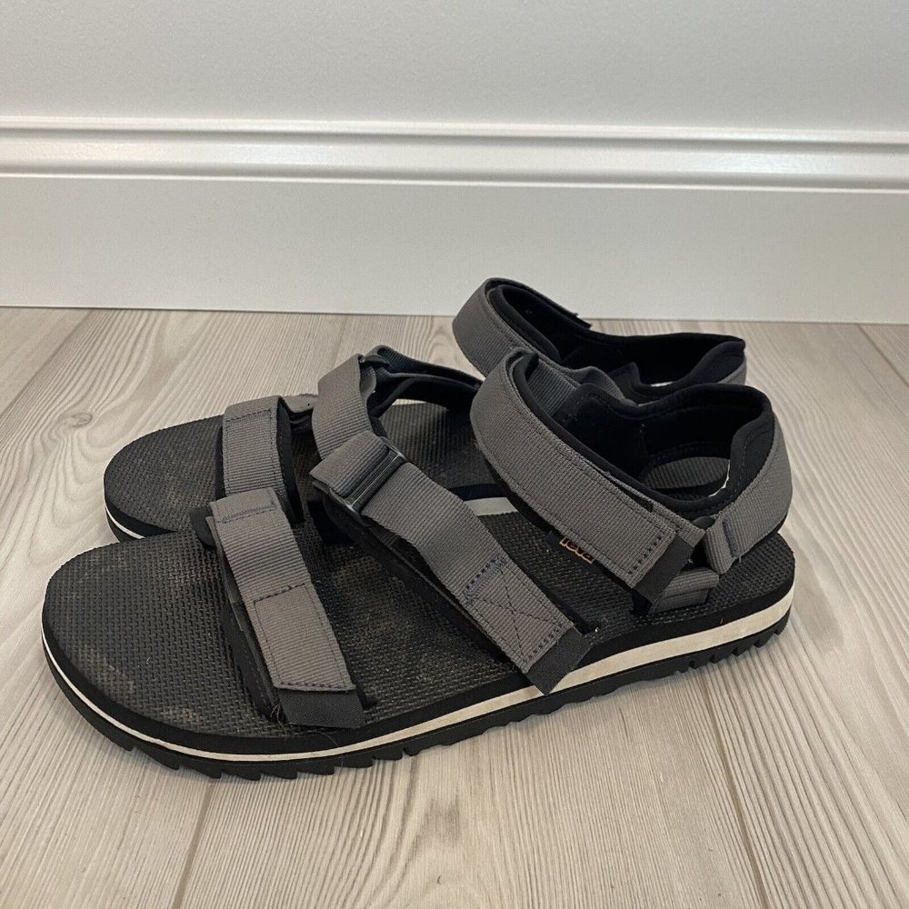Teva Men's Gray Sandals